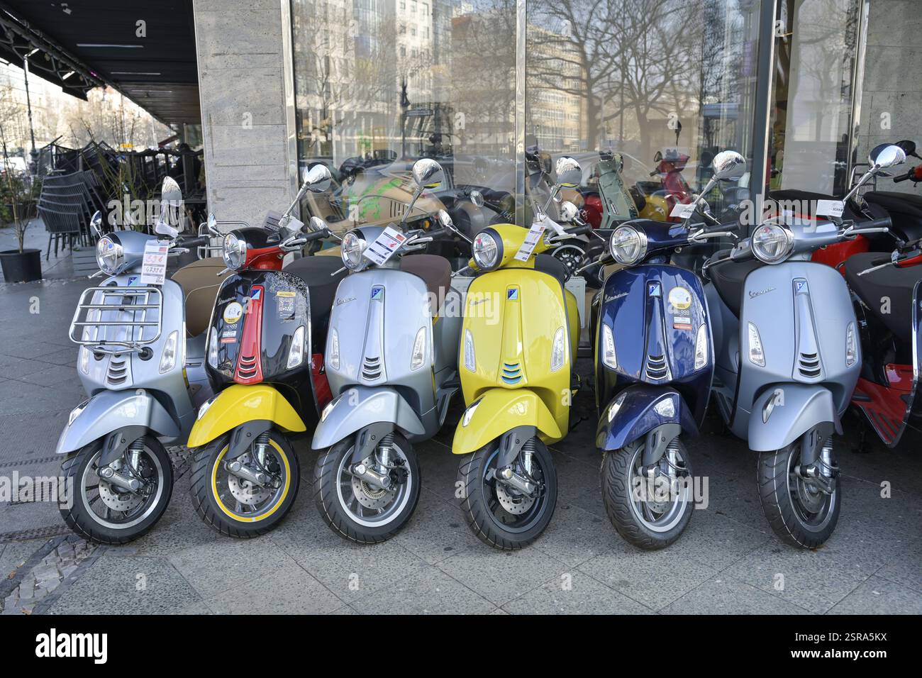 Wunderbar Vespa Knig City Store Berlin Ebenbild