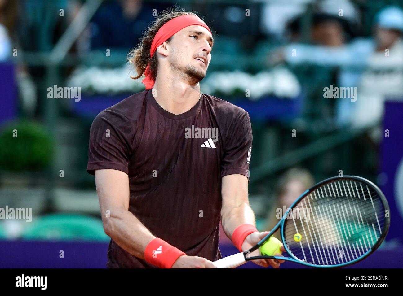 Alexander Zverev Serve 2025 Hi Res Stock Photography And Images Alamy Alexander Zverev Germany Argentina Open 2025 2SRADNR 