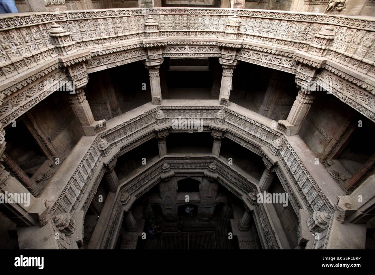 Step wells in india hi-res stock photography and images - Alamy