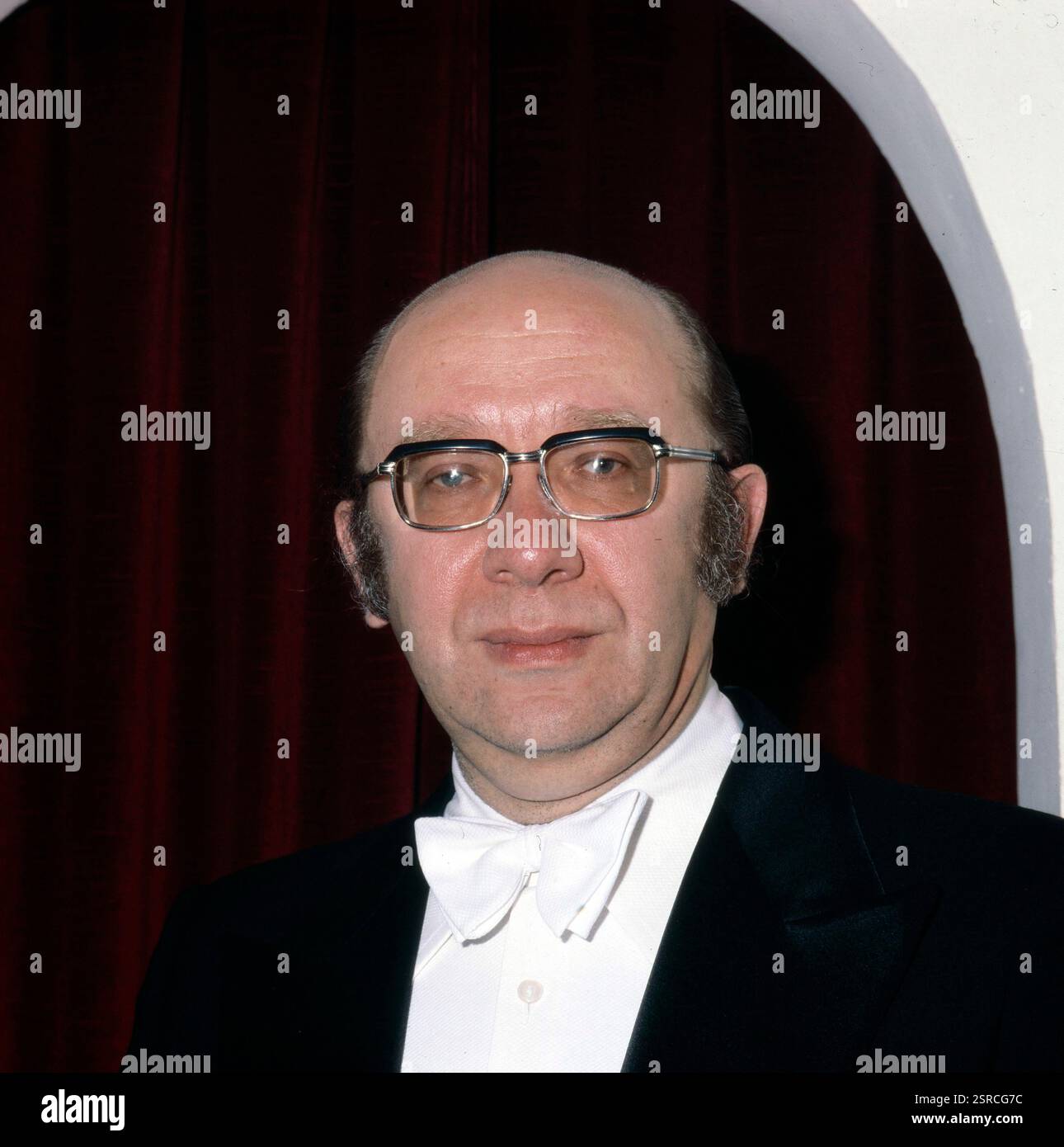 Hief conductor vienna symphony orchestra hi-res stock photography and ...