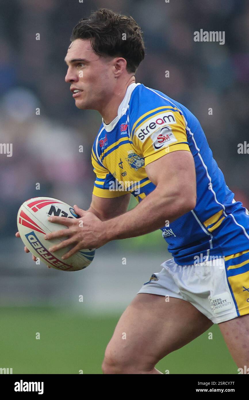 Leeds, UK. 15th Feb, 2025. AMT Headingley Rugby Stadium, Leeds, West ...