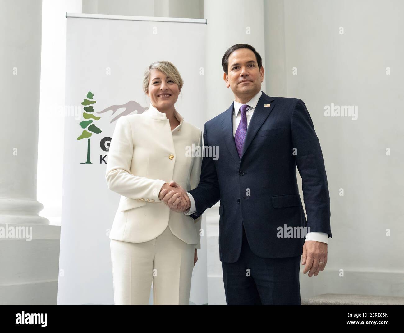 Marco rubio munich hi-res stock photography and images - Alamy