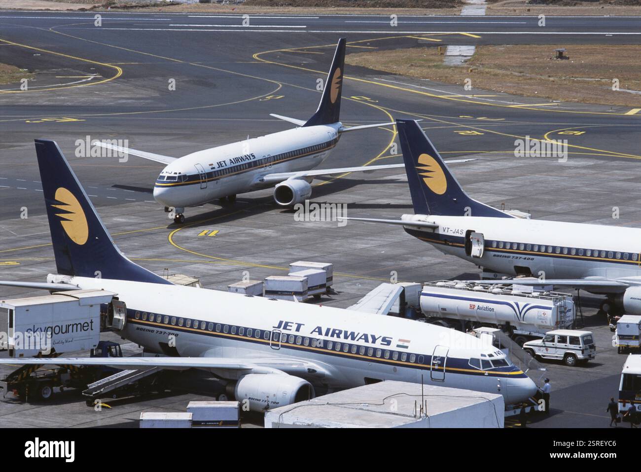 Aircrafts, jet airways, Sahar or Chhatrapati Shivaji International ...