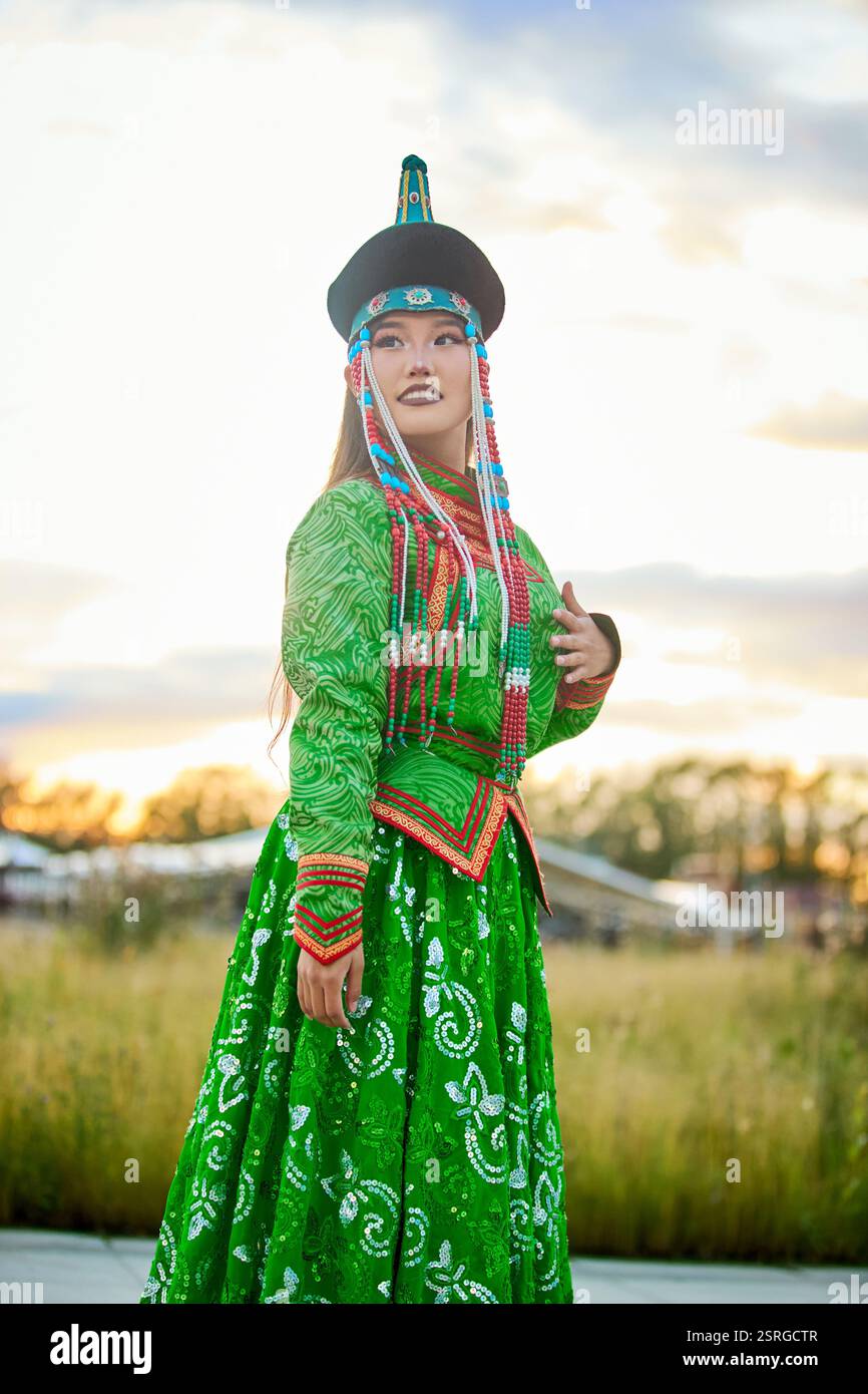 Mongolian girl wearing traditional costume of the Mongolian Stock Photo ...