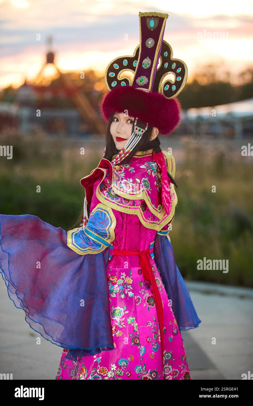 Mongolian girl wearing traditional costume of the Mongolian Stock Photo ...