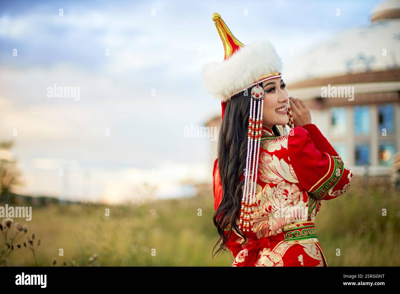 Mongolian girl wearing traditional costume of the Mongolian Stock Photo ...