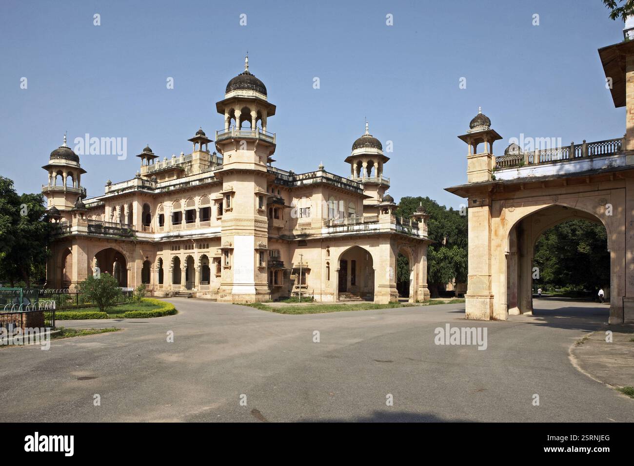 Senate House Complex of Allahabad University, Uttar Pradesh, India ...
