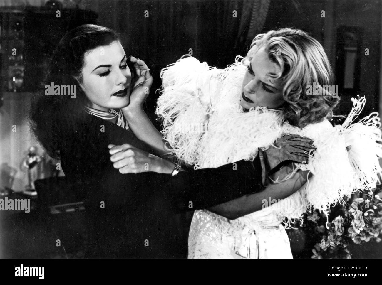 RAILROADED SHEILA RYAN, JANE RANDOLPH     Date: 1947 Stock Photo