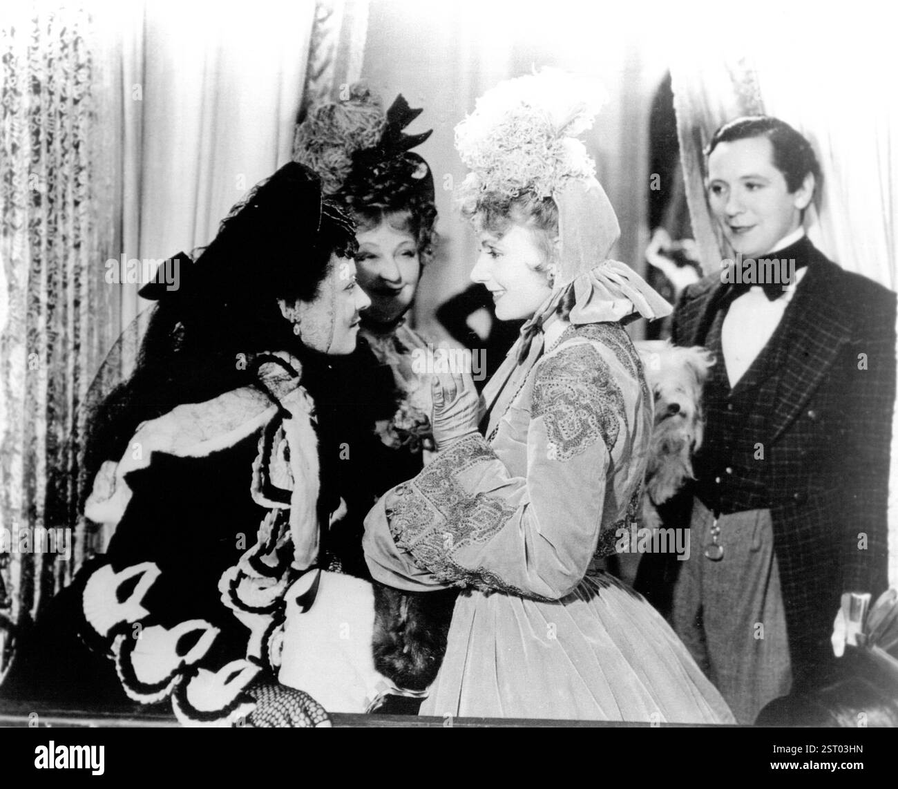 CAMILLE [US 1936] LEONORE ULRIC, LAURA HOPE CREWS, GRETA GARBO, REX O ...