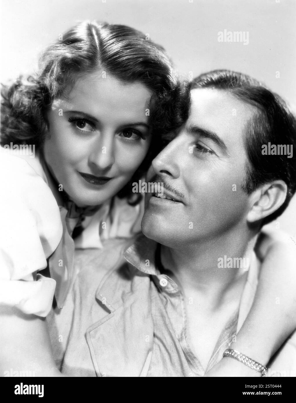 A MESSAGE TO GARCIA BARBARA STANWYCK, JOHN BOLES A MESSAGE TO GARCIA     Date: 1934 Stock Photo