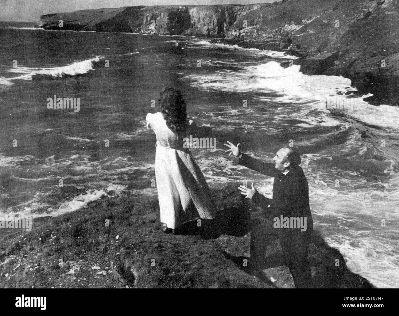 Raye live Black and White Stock Photos & Images - Alamy