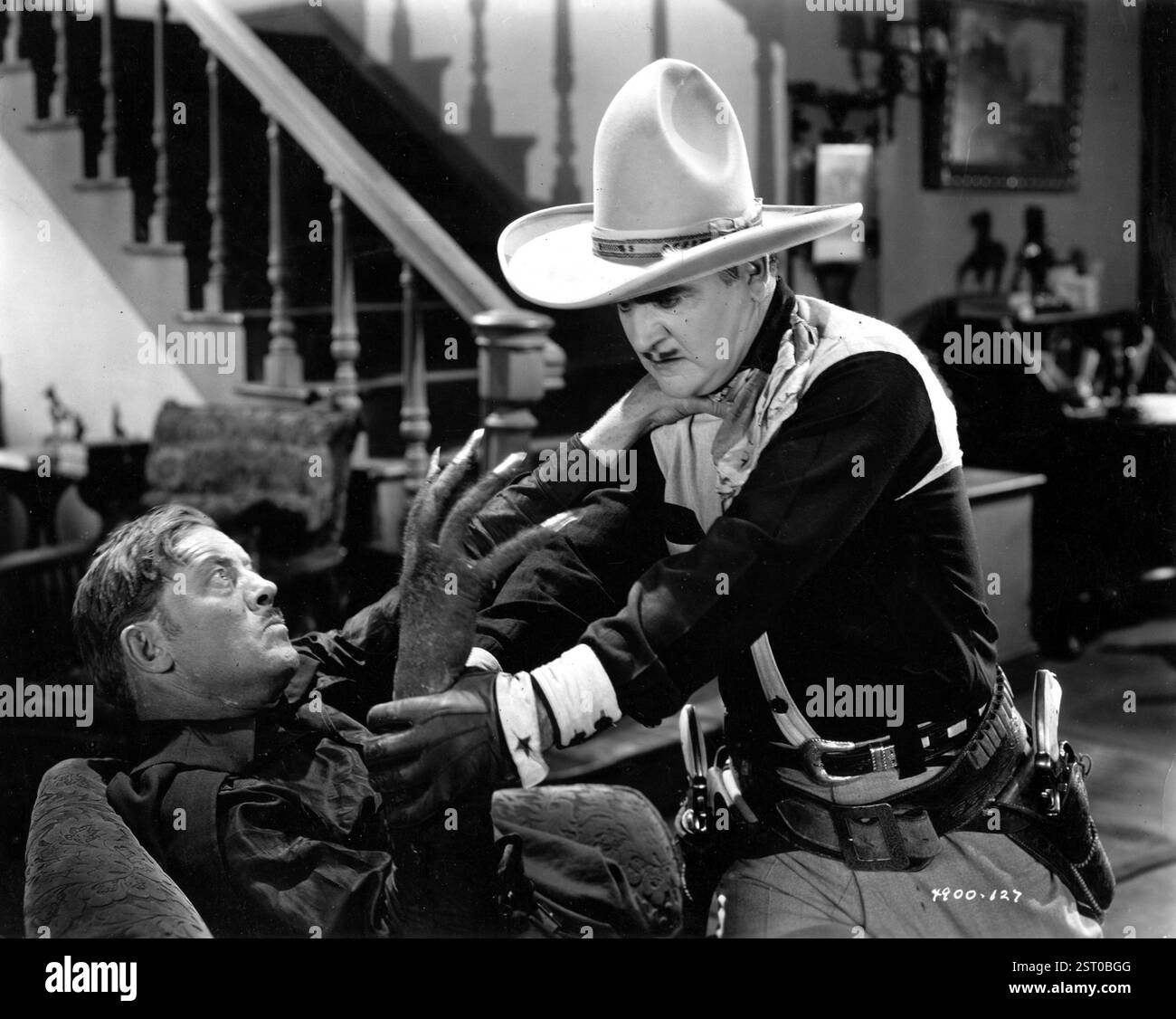 THE MYSTERY RIDER [US 1928]  WILLIAM DESMOND [right]     Date: 1928 Stock Photo