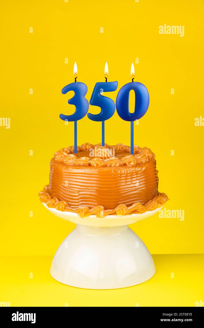 Card number 350 hi-res stock photography and images - Alamy