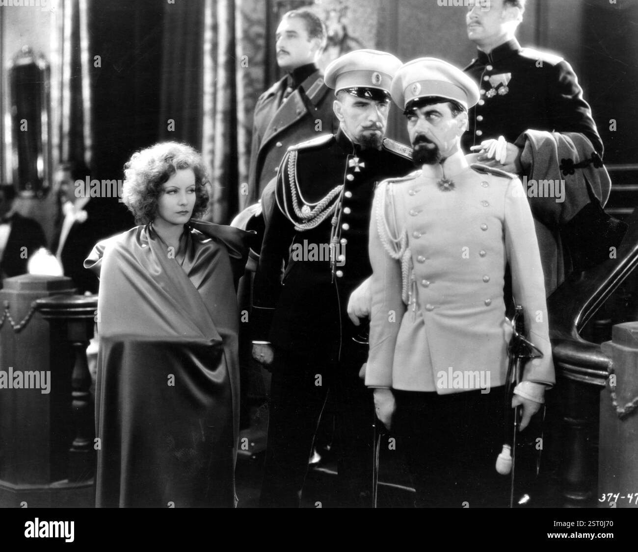 Greta garbo mysterious lady 1928 hi-res stock photography and images ...