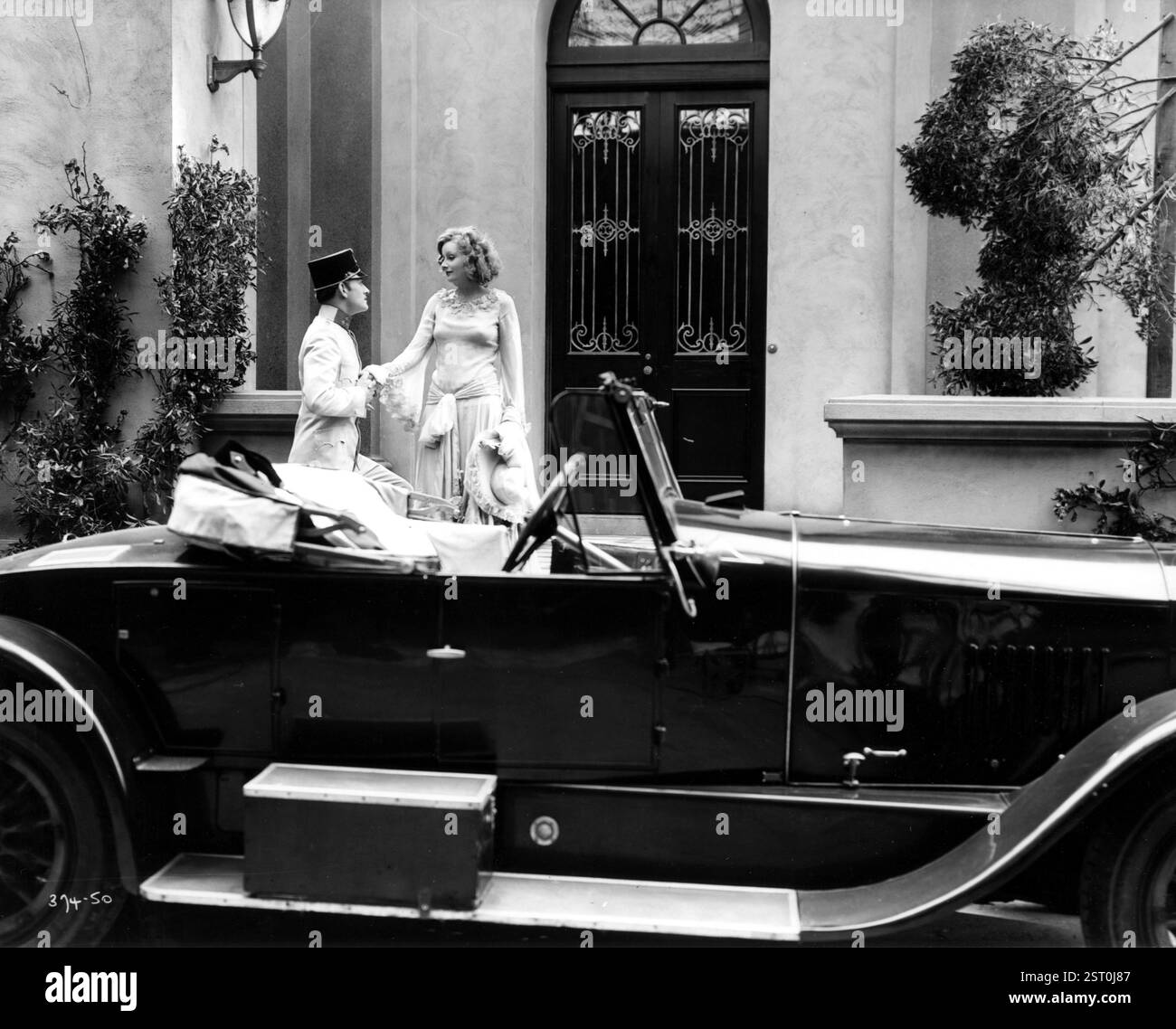 Conrad nagel mysterious lady 1928 hi-res stock photography and images ...
