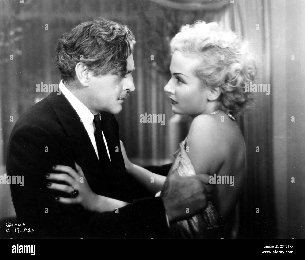 TWENTIETH CENTURY [US 1934]  JOHN BARRYMORE, CAROLE LOMBARD     Date: 1934 Stock Photo