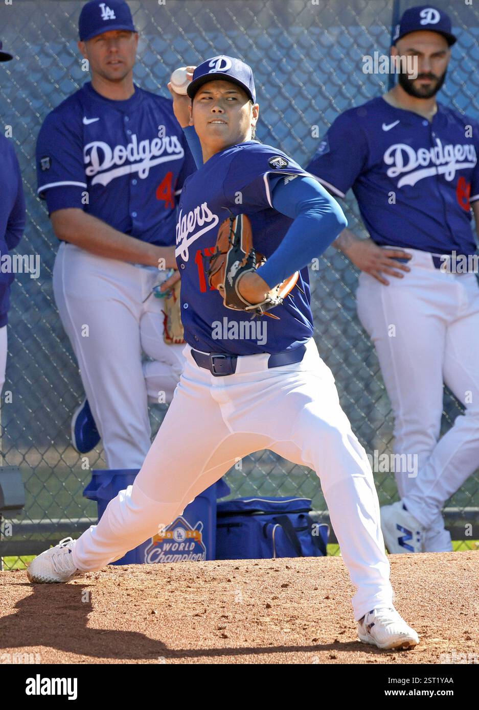 Bullpen Session Los Angeles Dodgers two-way player Shohei Ohtani throws a bullpen ...