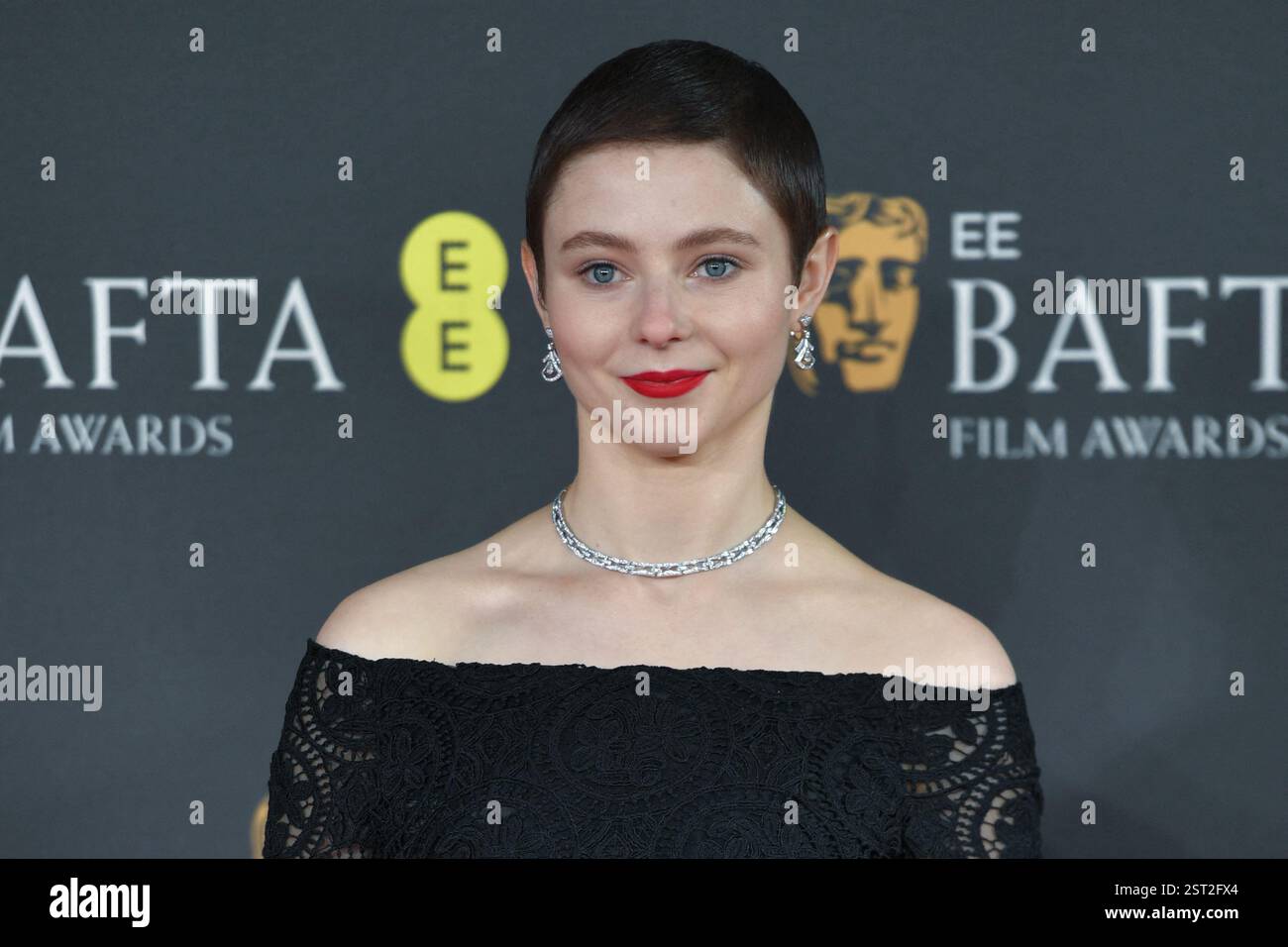 thomasin-mckenzie-attending-the-2025-ee-bafta-film-awards-at-the-royal