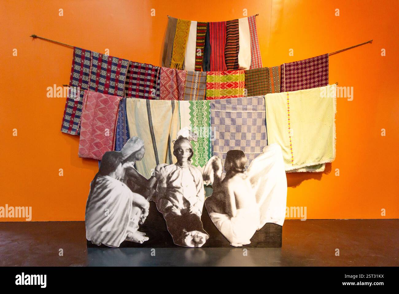Object In Tagalog Filipino historical items hi-res stock photography and images - Alamy