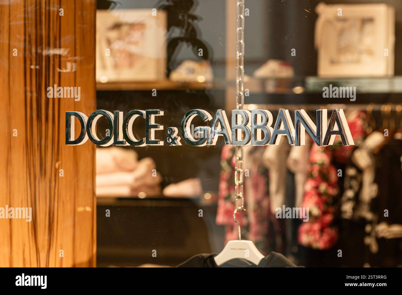 vintage italy製　Dolce&Gabbana ボンテージ　デザイン Dolce & Gabbana 1979 Italian Stylist - MAM-e