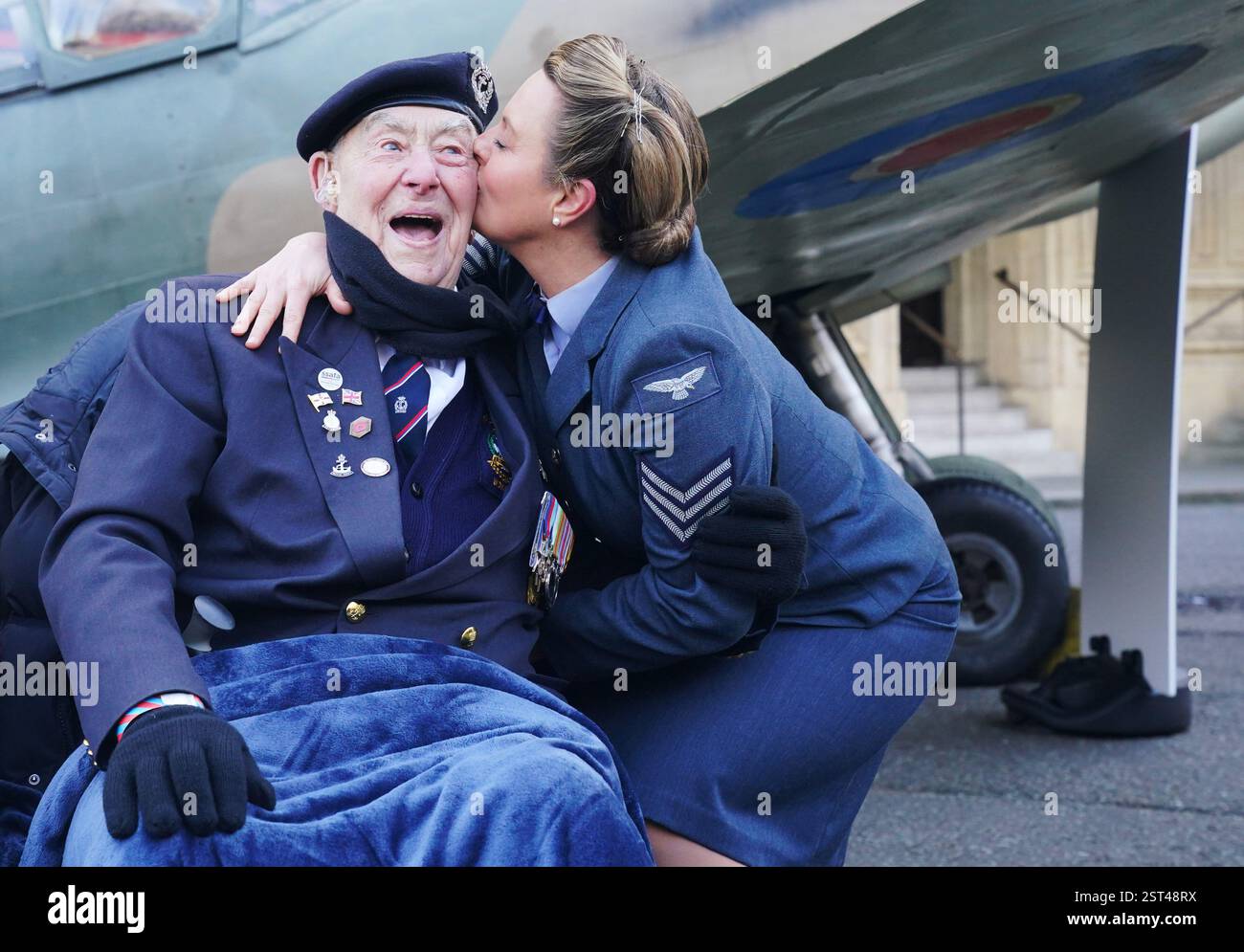 Henry Rice, 98, a Normandy veteran who served aboard HMS Eastway on VE ...