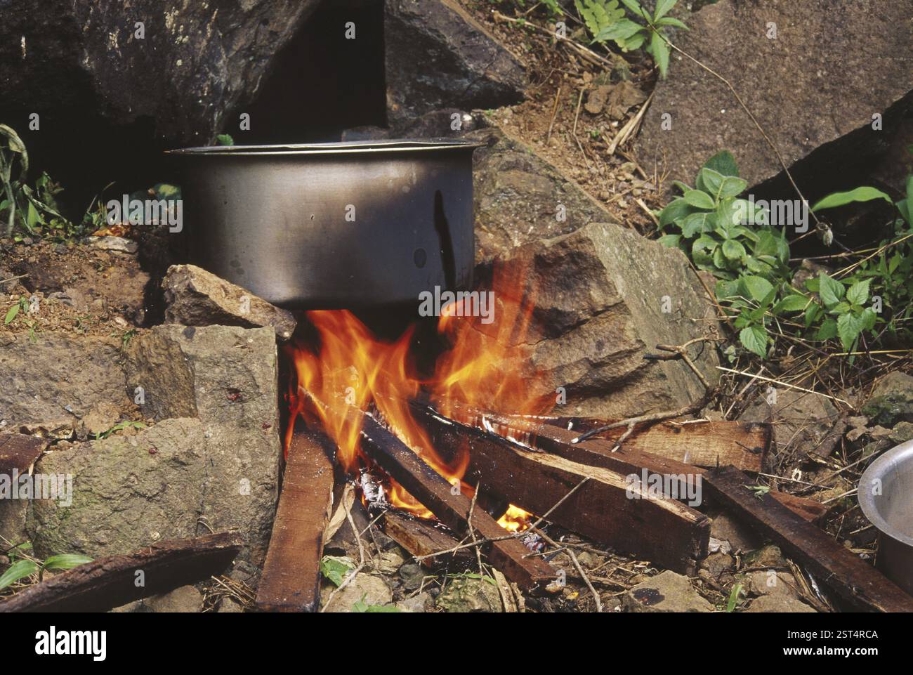 Burn the ships hi-res stock photography and images - Alamy