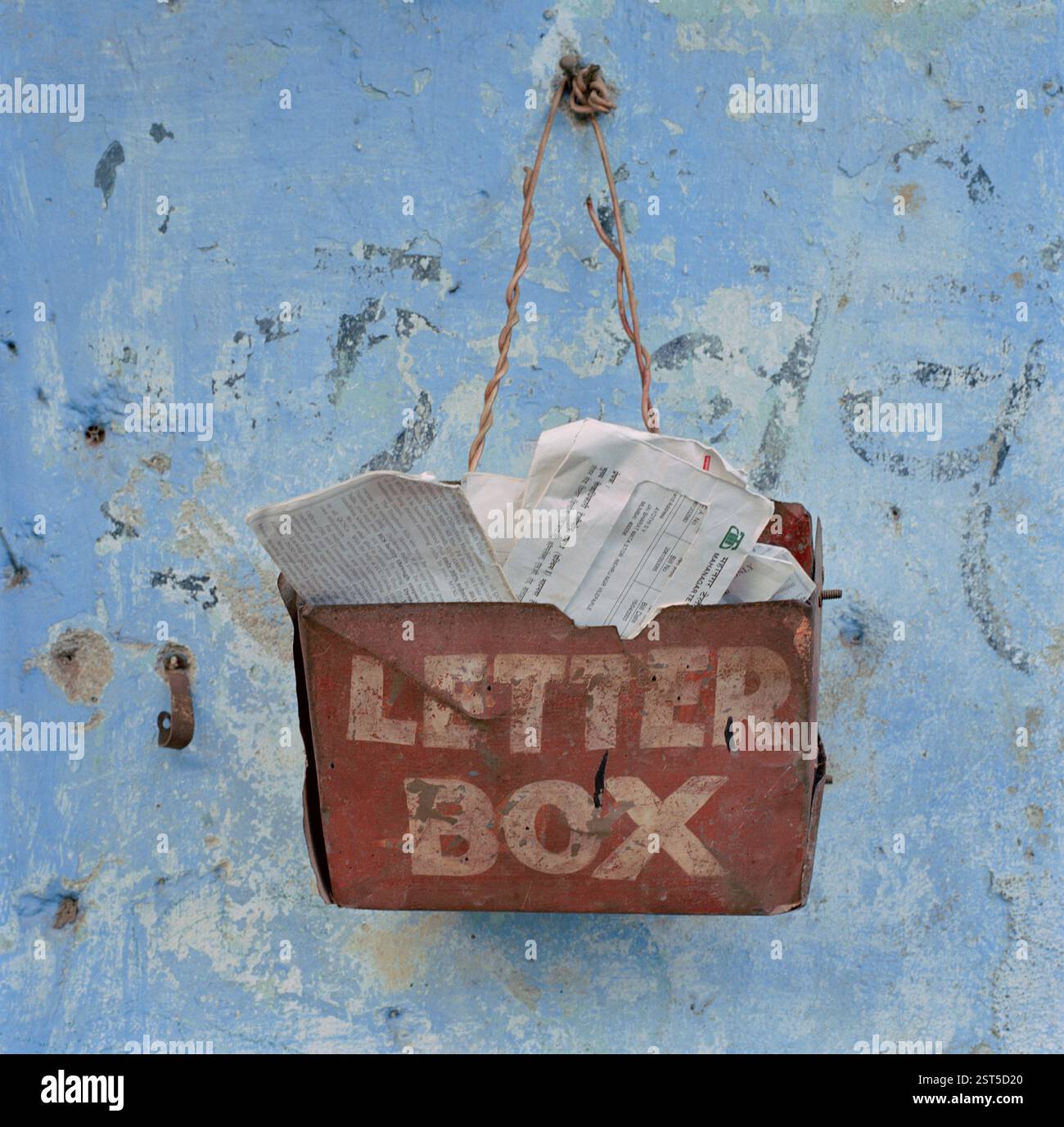 Letter serves hi-res stock photography and images - Alamy