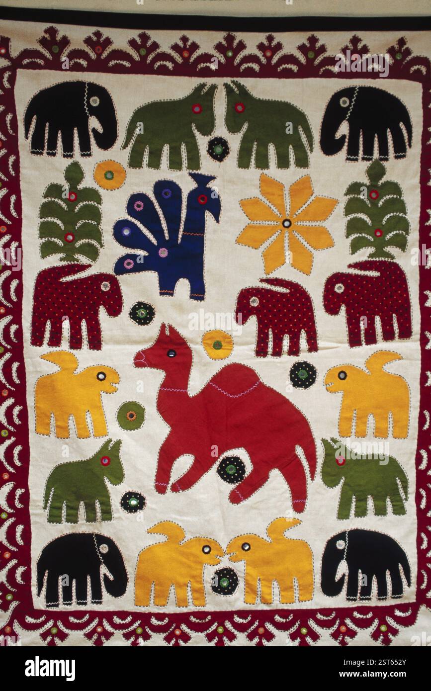 Indian hand stitch embroidery hi-res stock photography and images - Alamy