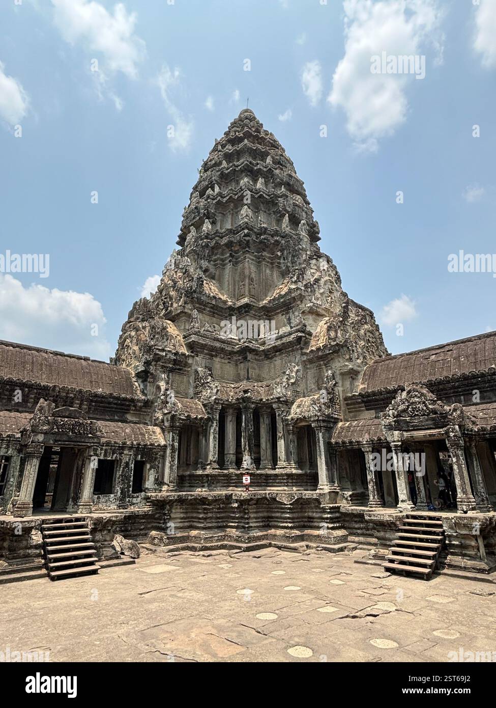 Khmer architecture hi-res stock photography and images - Alamy