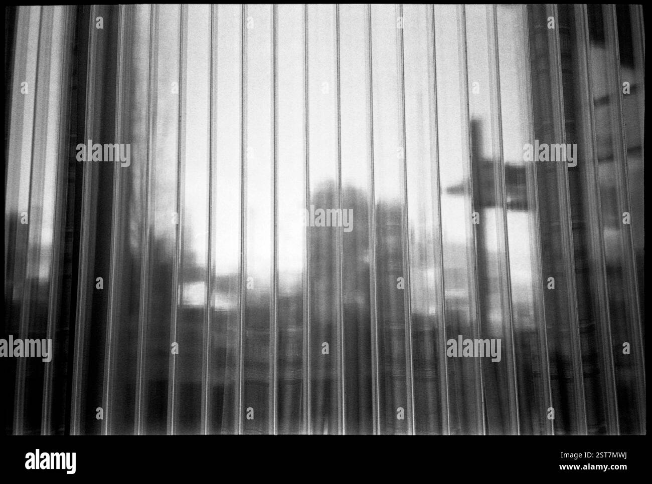 MM00008-10..... WASHINGTON - Window reflection at Bremerton City Hall. Olympus X2A Camera with Ilford HP5 Plus Film. Stock Photo
