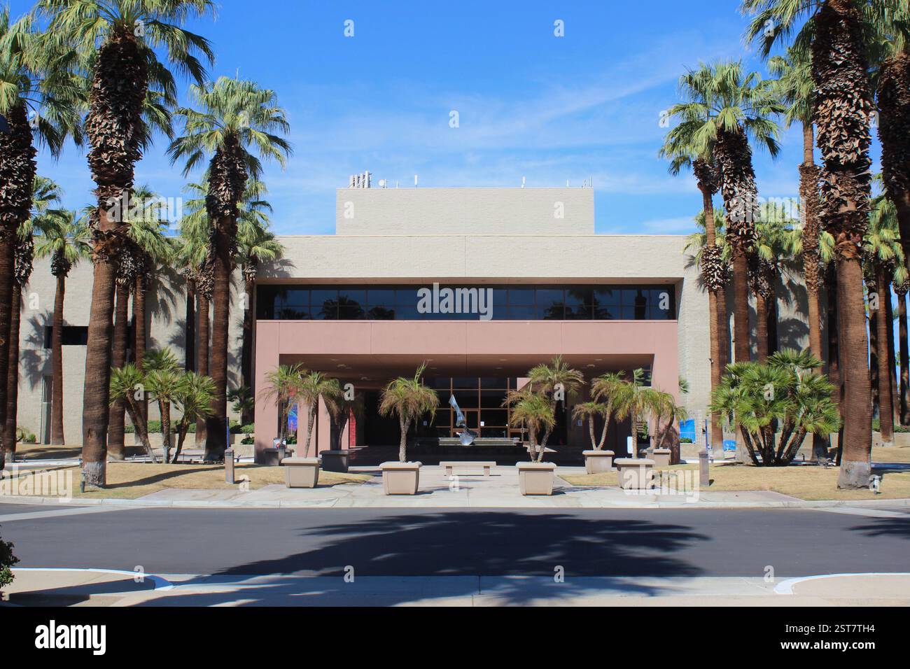mccallum-theatre-palm-desert-california-stock-photo-alamy