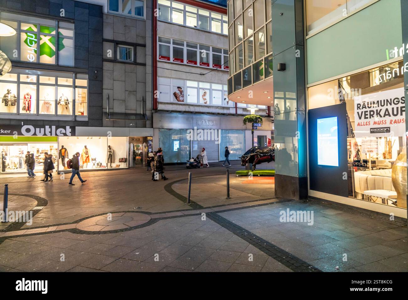 Nor Shop Limbecker Straße in the city centre of Essen, pedestrian zone, shopping ...