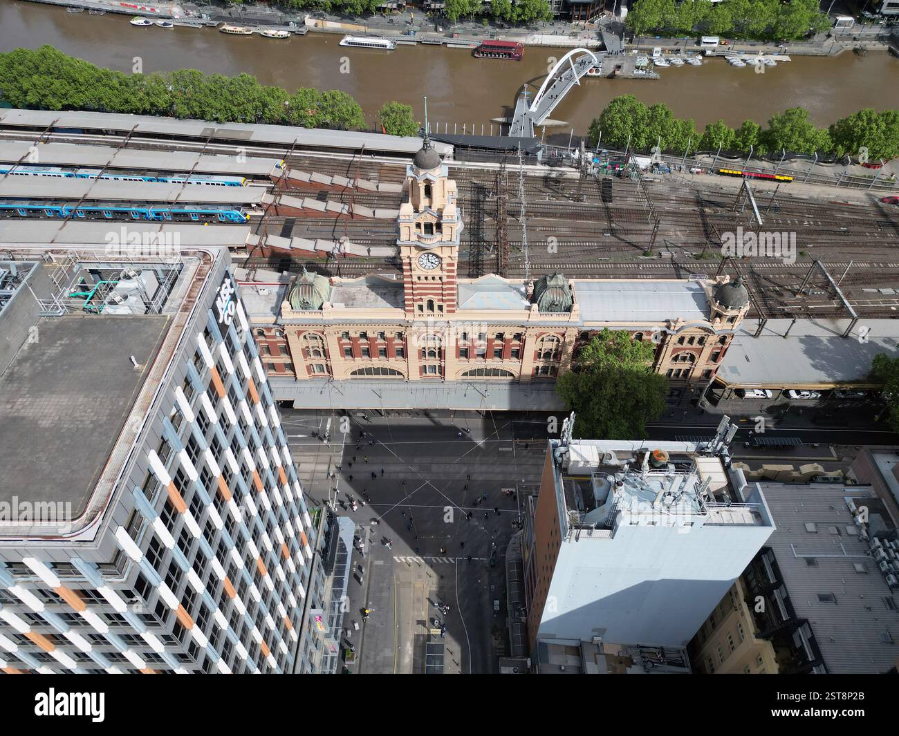 Default style hi-res stock photography and images - Alamy