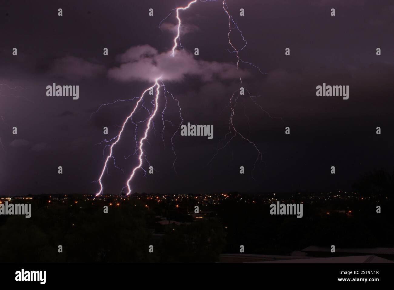 One big lightning bolt hi-res stock photography and images - Alamy