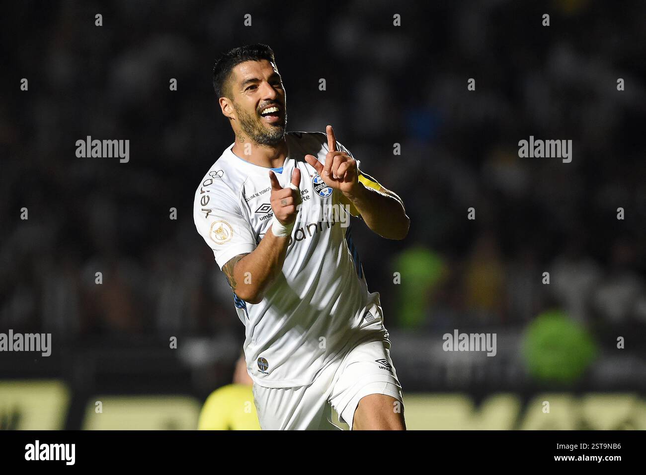Rio de Janeiro, Brazil, November 16, 2023. Football player Luis Suarez from the Grêmio team, during a match against Botafogo for the Brazilian Champio Stock Photo