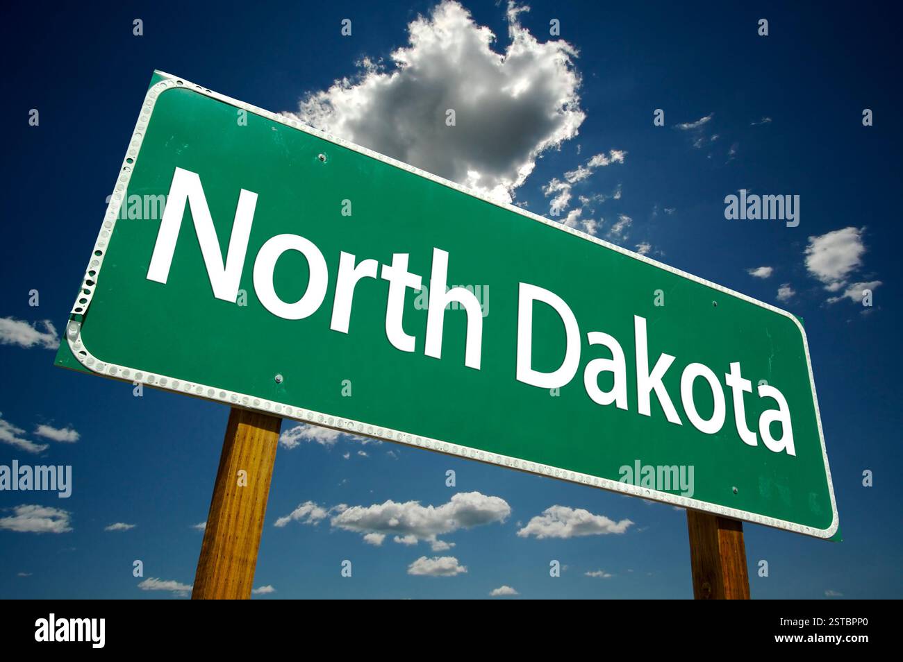 North Dakota Road Sign Stock Photo - Alamy