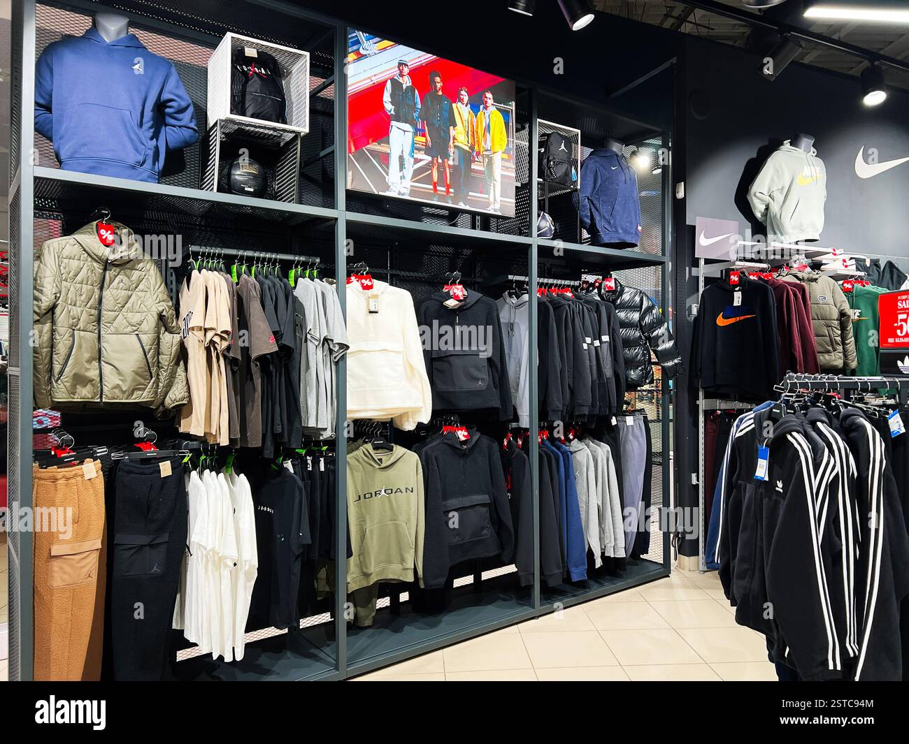 nike outlet men's clothing