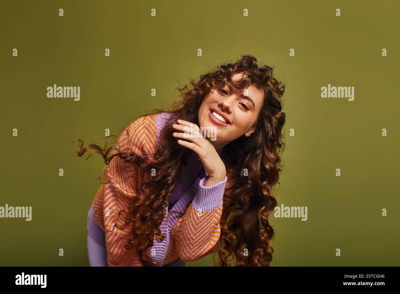 Radiant young woman smiles joyfully hi-res stock photography and images ...