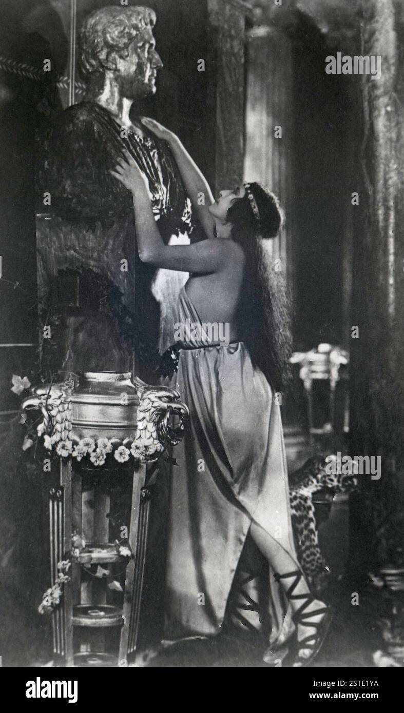 Italian film actress Rina De Liguoro in the movie Quo Vadis?, Italy ...