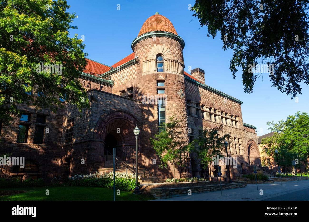 A turret on Pillsbury Hall on the campus of the University of Minnesota