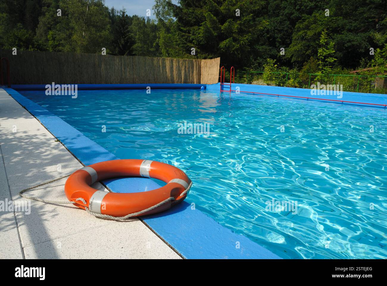 Swimming pool safety rope hi-res stock photography and images - Alamy
