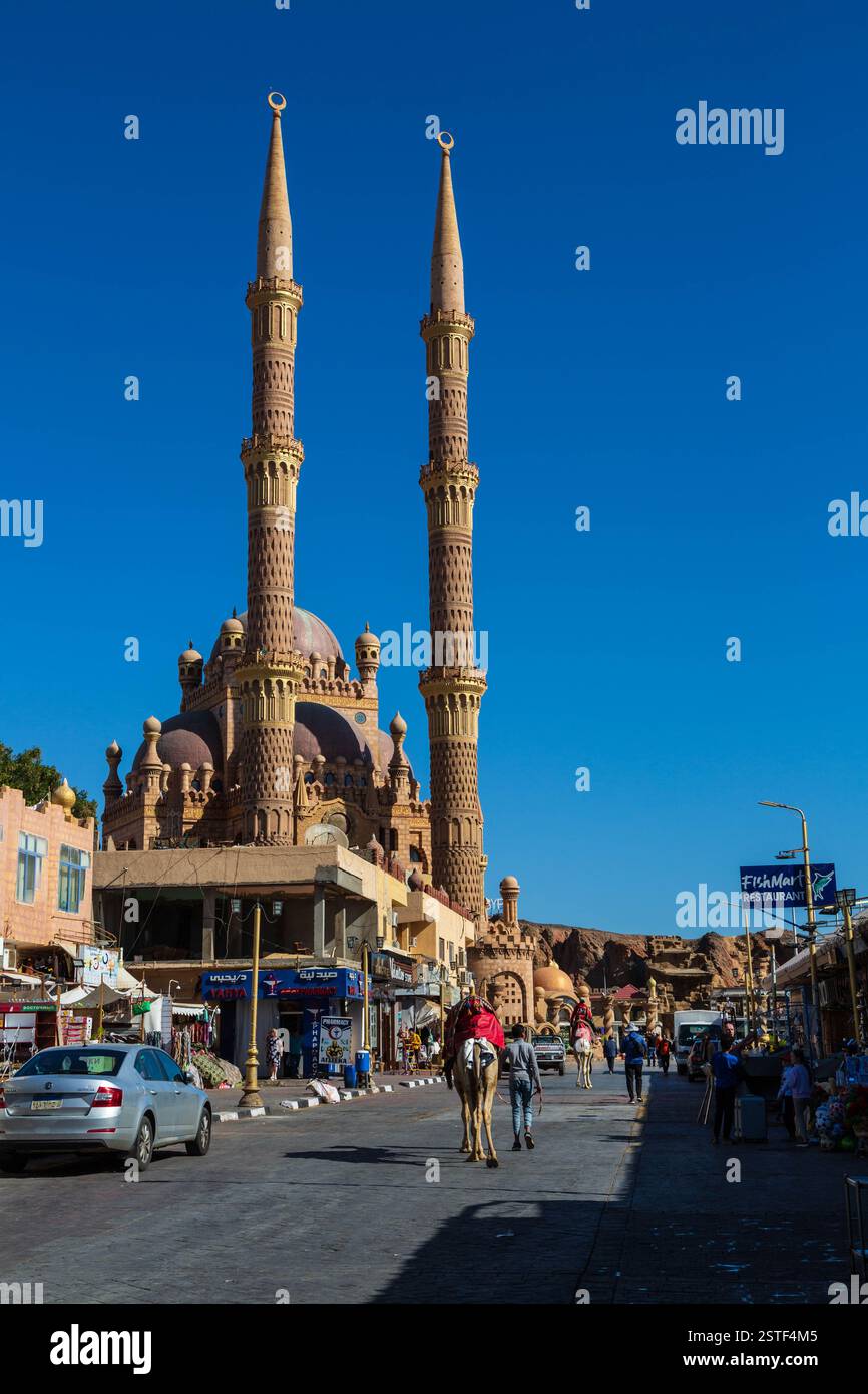 Aerial view of Al Mustafa Mosque in the Old Town, Sharm El Sheikh Stock Photo