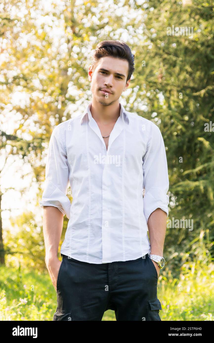 Man standing forest hi-res stock photography and images - Alamy