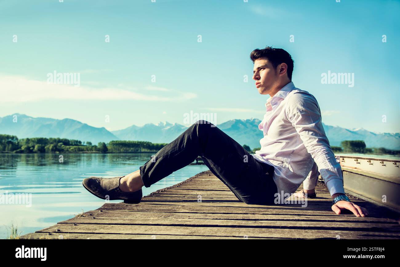 Peaceful day hi-res stock photography and images - Alamy