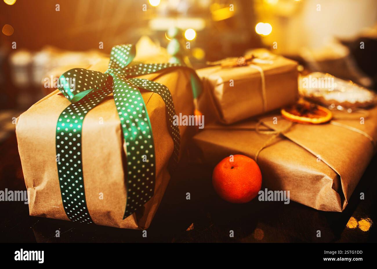 Elegance themed design hi-res stock photography and images - Alamy