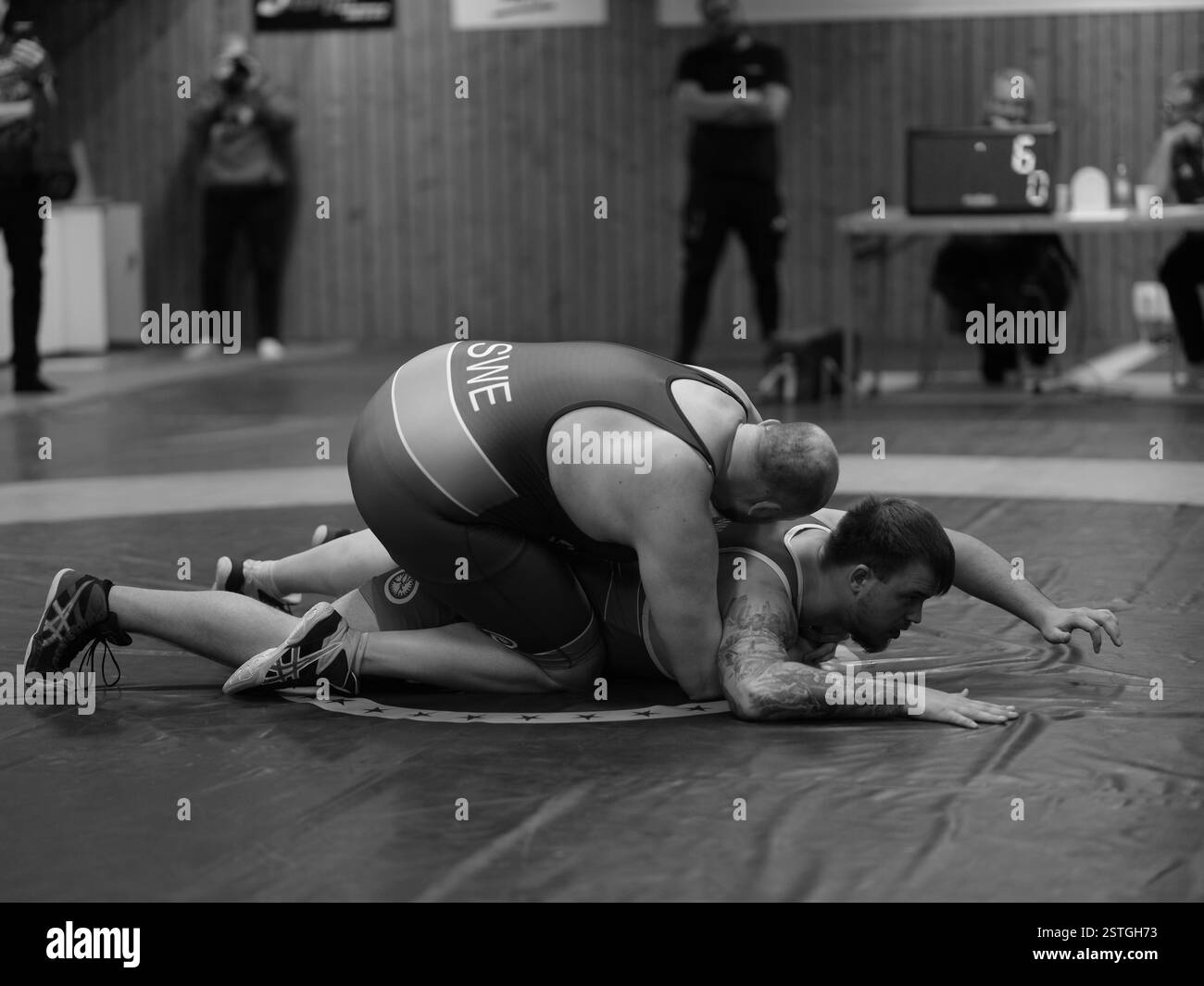 Markus Ragginger Mens greco roman wrestling Black and White Stock Photos & Images - Alamy
