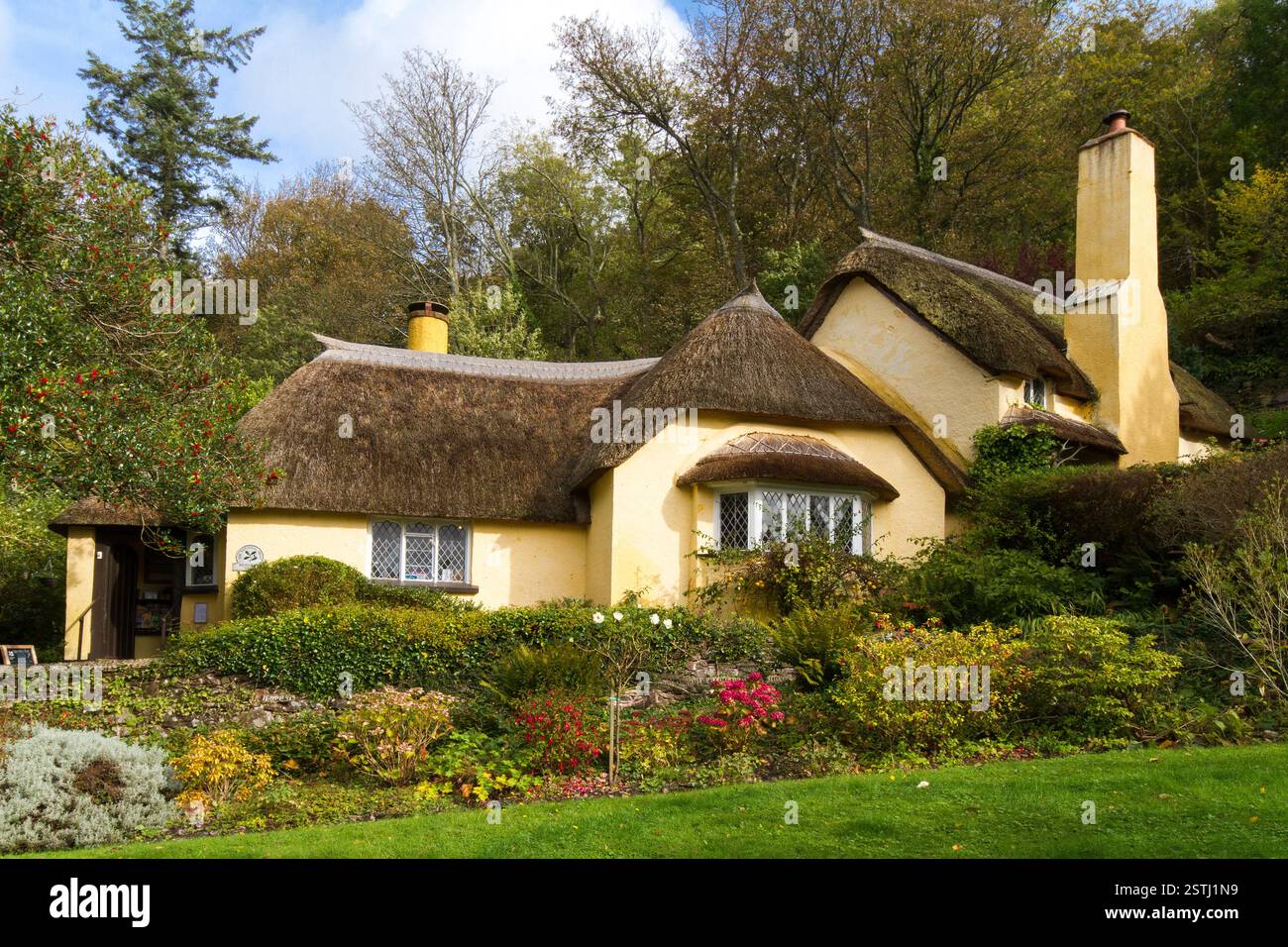Limewash roof hires stock photography and images Alamy