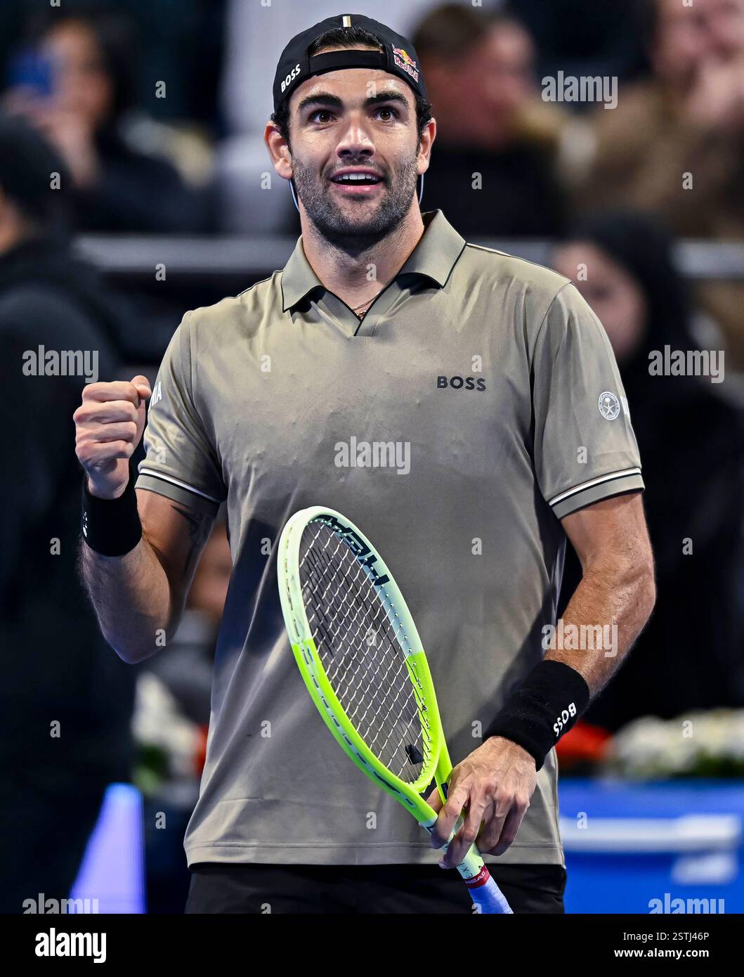 (250219) DOHA, Feb. 19, 2025 (Xinhua) Matteo Berrettini of Italy