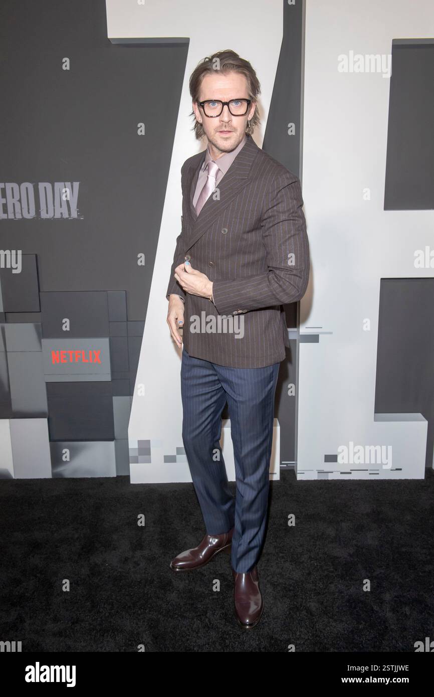 new-york-united-states-18th-feb-2025-dan-stevens-attends-netflix-s