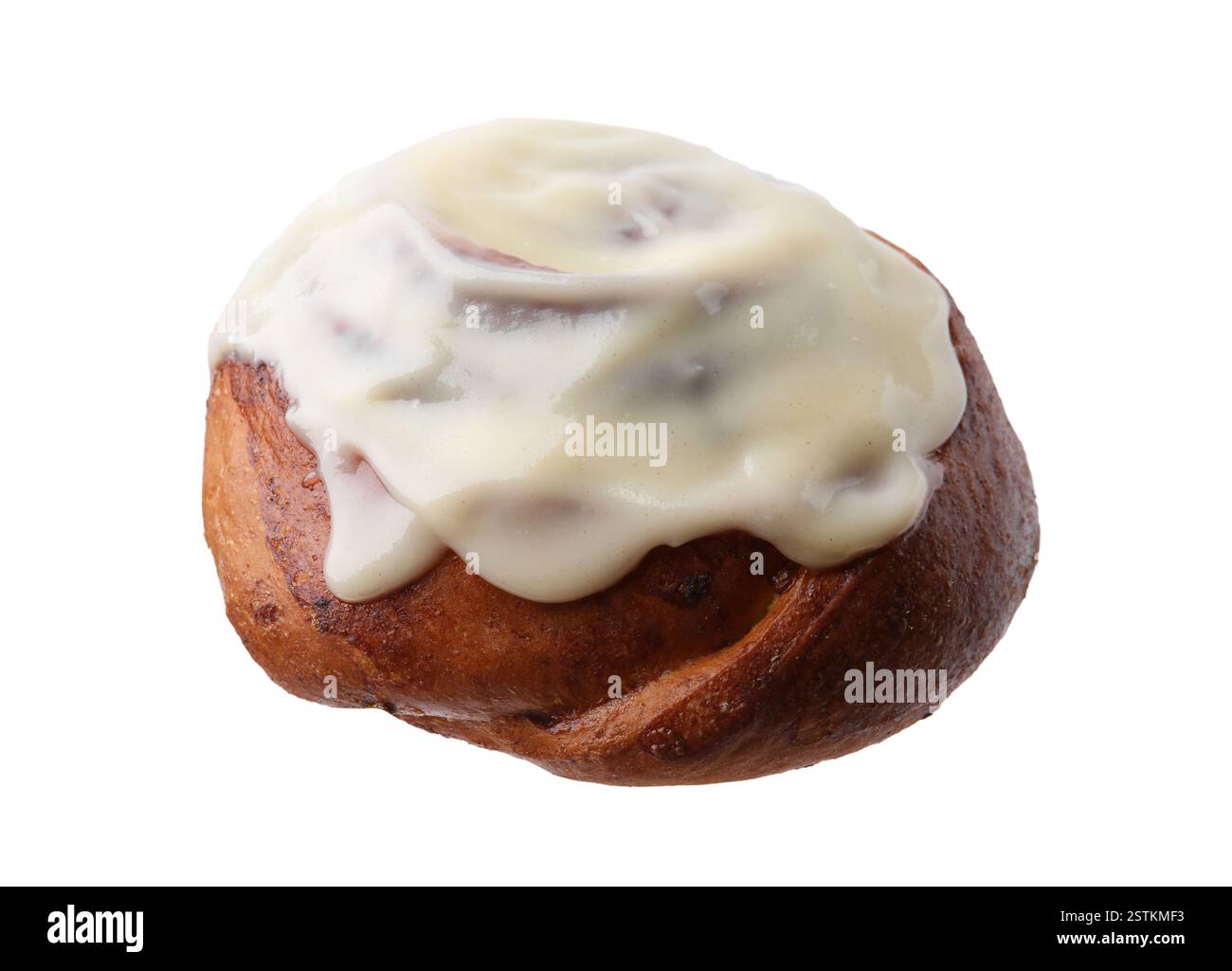 Tasty cinnamon roll with cream isolated on white Stock Photo - Alamy